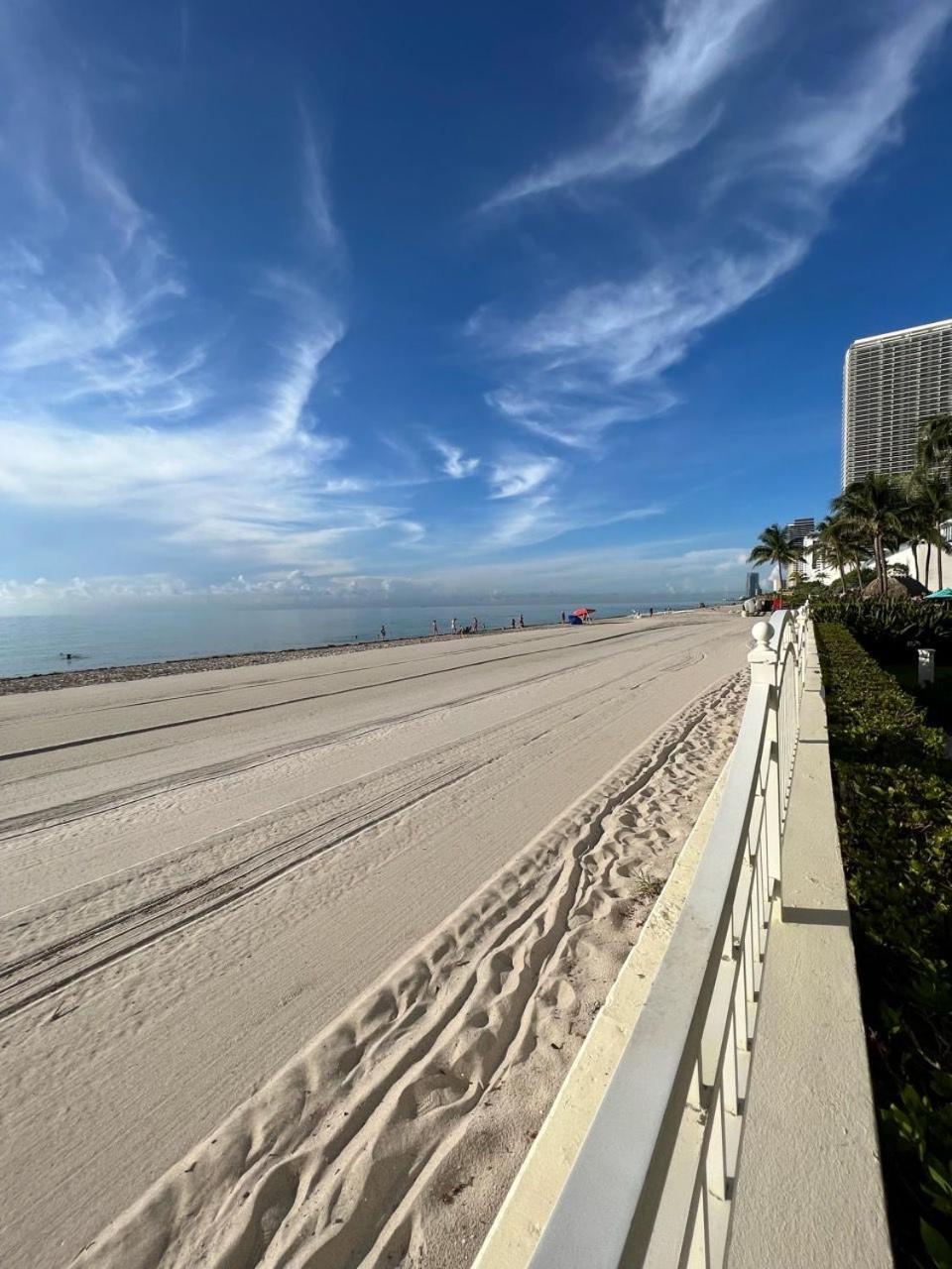 Miami Hollywood Great Two Bedroom Apartment With Channel View 006-22Bvic Dış mekan fotoğraf